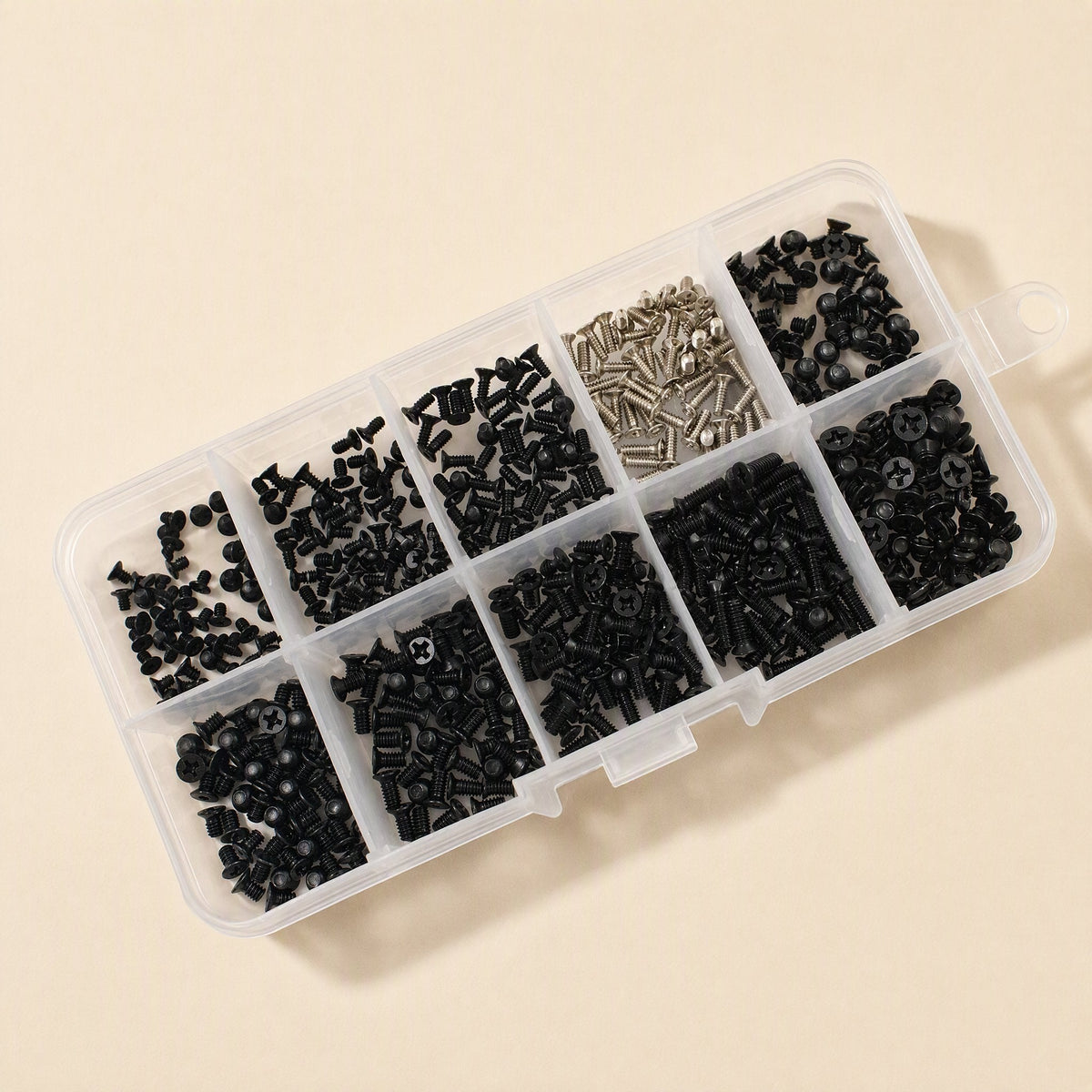 Microfast – Angled view of the screw organizer with hinged lid and hanging loop, showing Phillips-head black screws