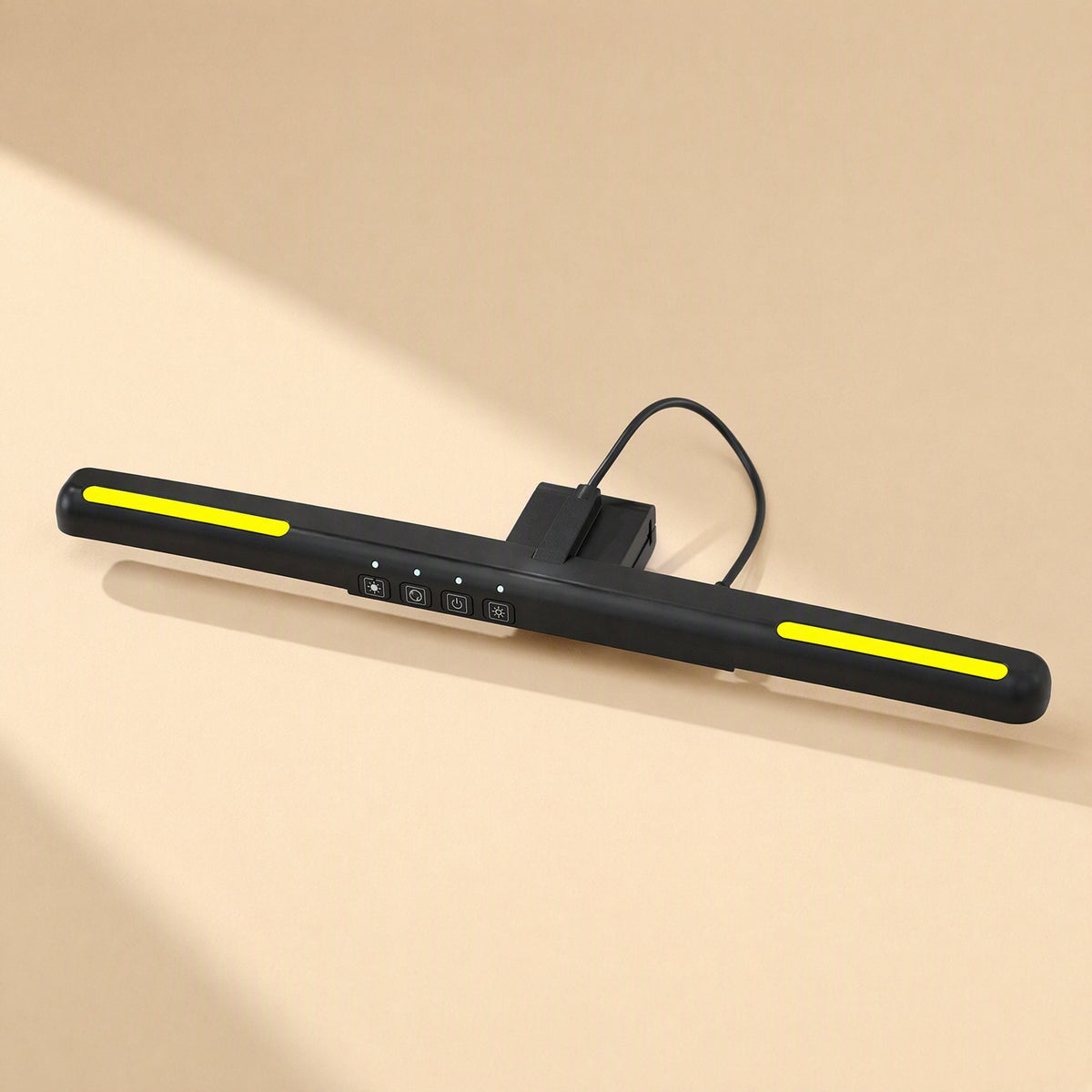 Screenhalo – Straight-on view of the lamp bar with yellow side glow, touch buttons and clip on a beige surface