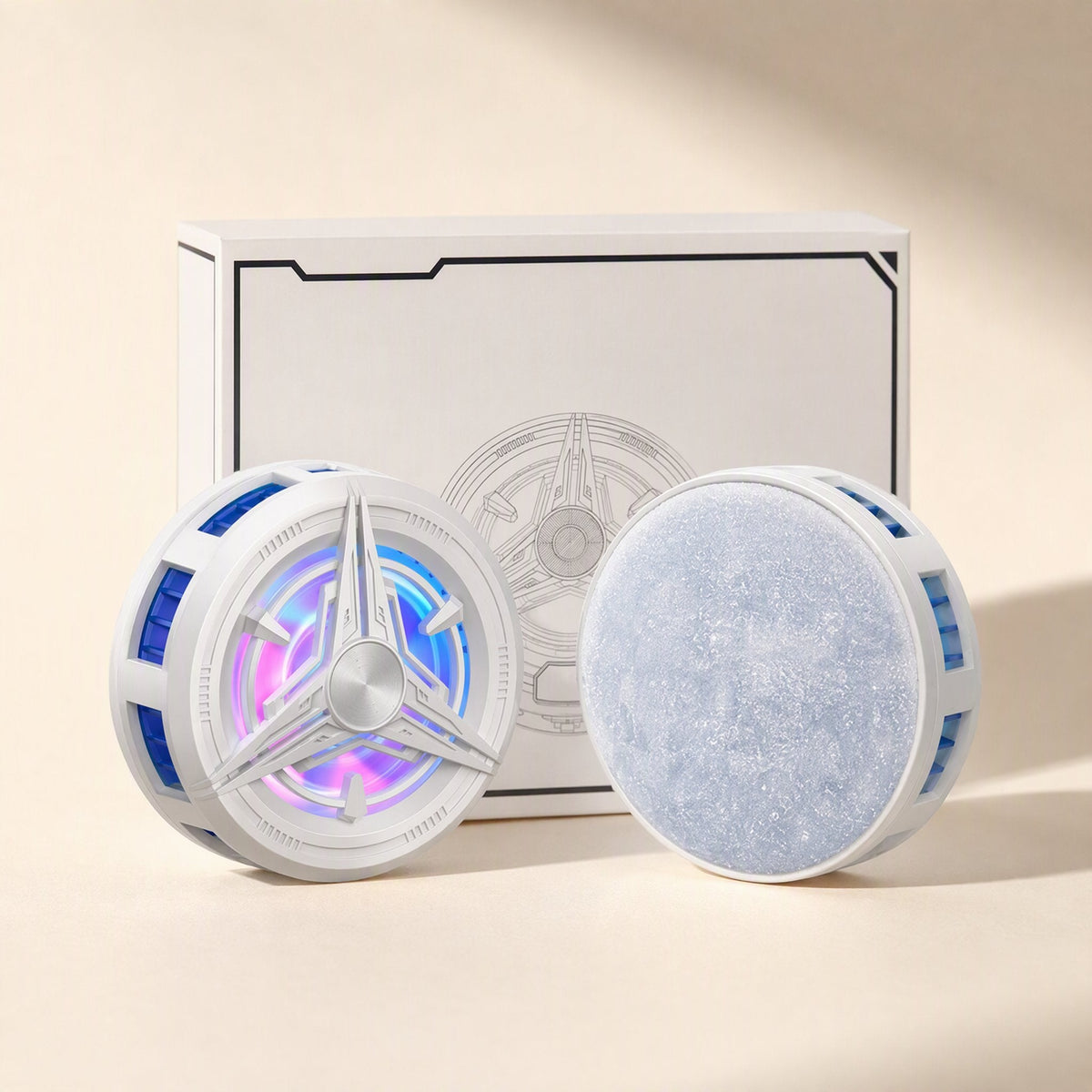Magfreeze – White cooler with blue vents and light ring beside a second unit showing its icy gel cooling pad, with box