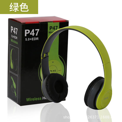Soundfold – Lime green and gray foldable headphones standing in front of the black P47 box, green color label at top left