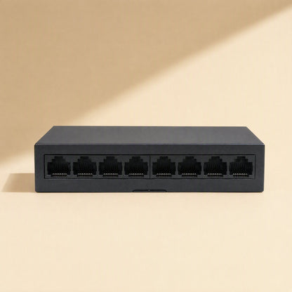 Jacklink – Front view of a black 8-port RJ45 switch, with the ports split into two groups of four